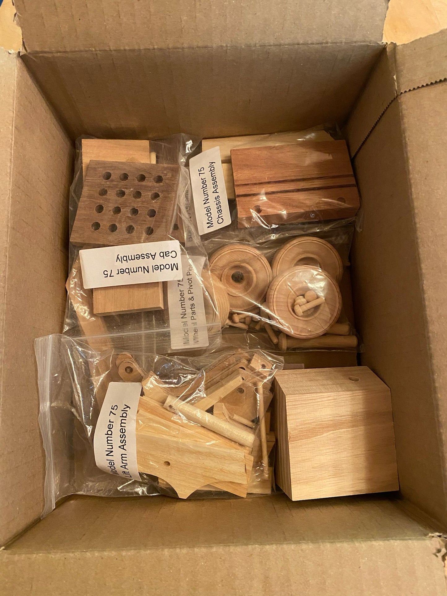 Classic Skid-Steer Hardwood Model Kit