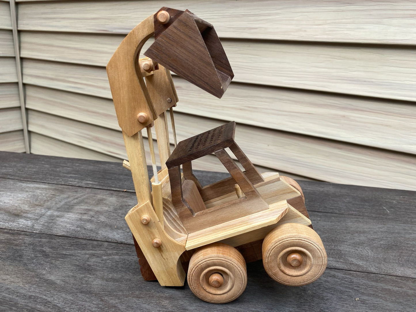 Classic Skid-Steer Hardwood Model Kit